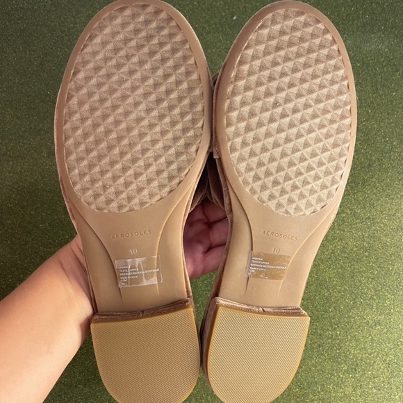 New Without Tags * Aerosoles * Velvet Jamaica slide * Size 10M * Taupe Velvet - Picture 4 of 4